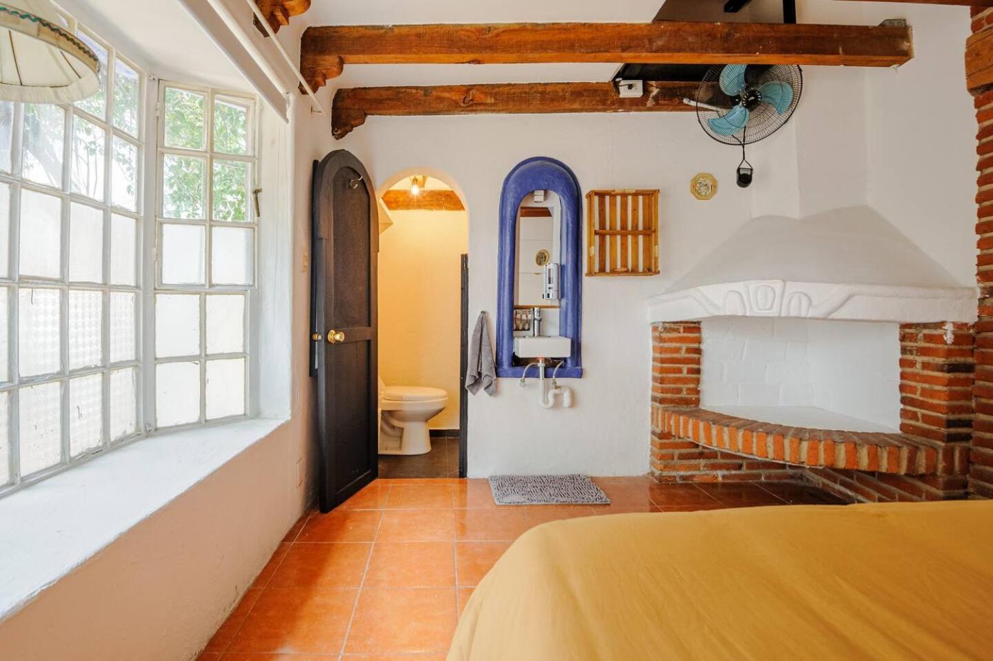 ホテル Casa Aimee メキシコシティ エクステリア 写真